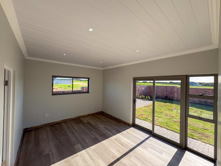 3 Bedroom Property for Sale in Stilbaai Wes Western Cape
